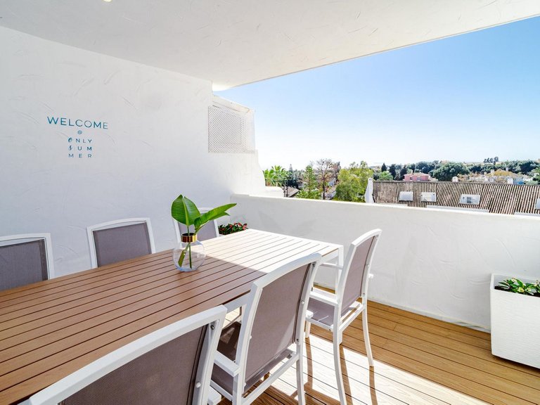 Apartment for Sale in Nueva Andalucía, Malaga 8