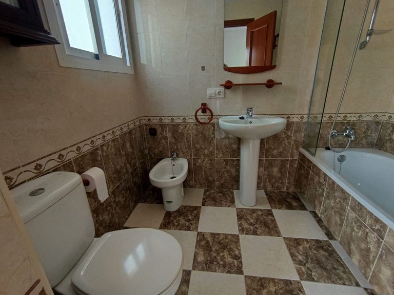 Apartment for Sale in Fuengirola, Malaga 15