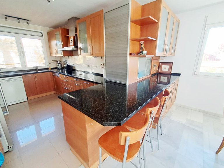 Villa for Sale in Benalmadena, Malaga 16