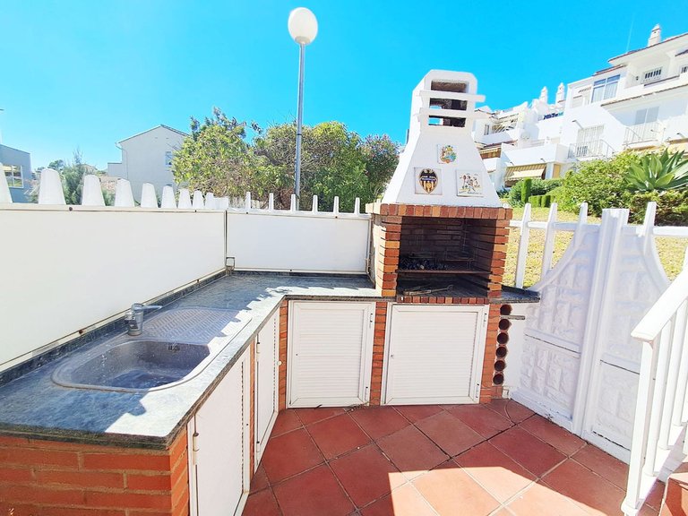 Villa for Sale in Benalmadena, Malaga 5