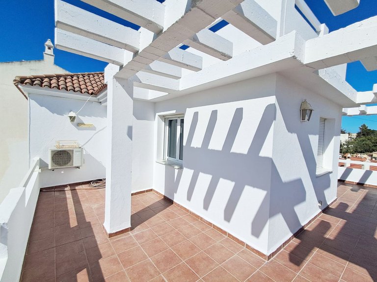 Villa for Sale in Benalmadena, Malaga 7