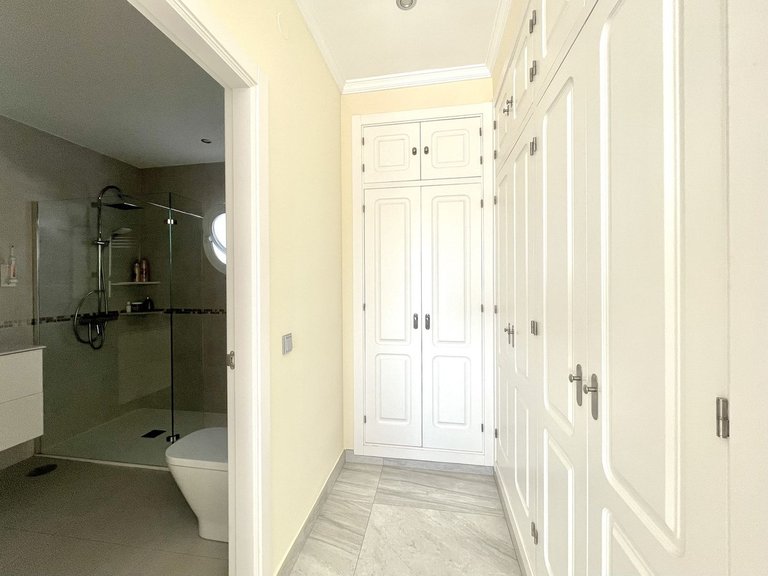 Villa for Sale in El Chaparral, Malaga 29