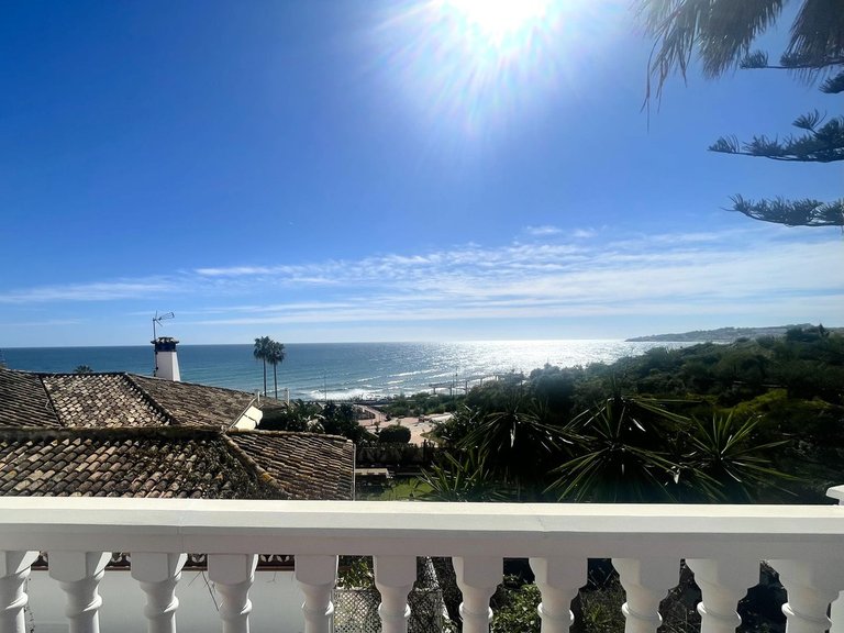 Villa for Sale in El Chaparral, Malaga 4