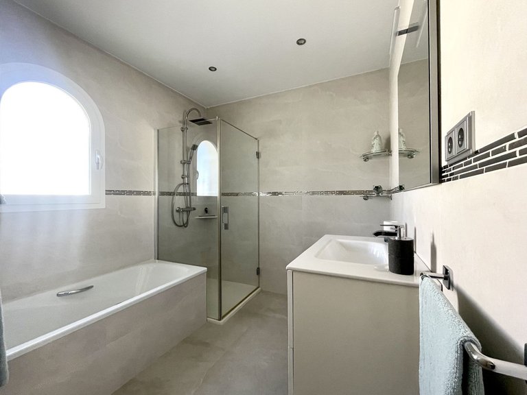 Villa for Sale in El Chaparral, Malaga 41