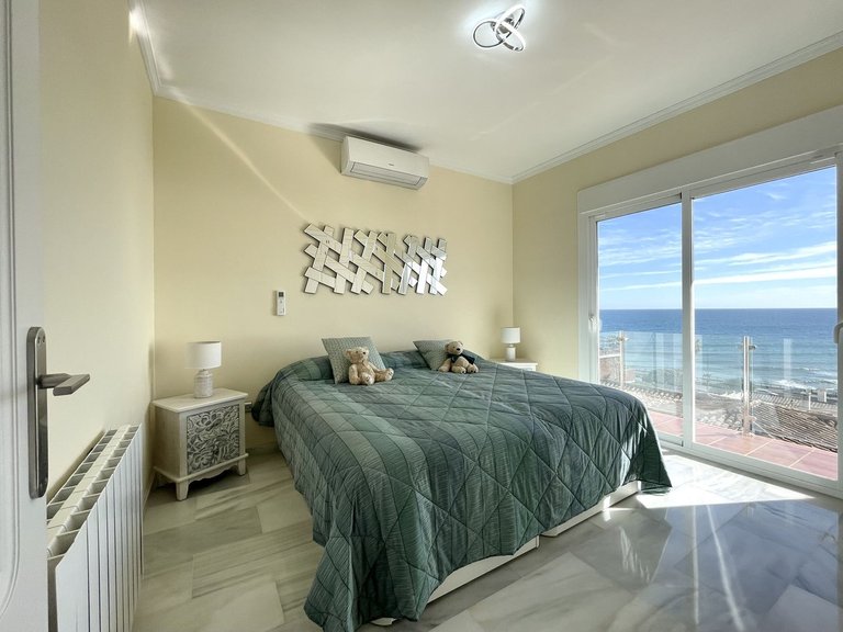 Villa for Sale in El Chaparral, Malaga 44
