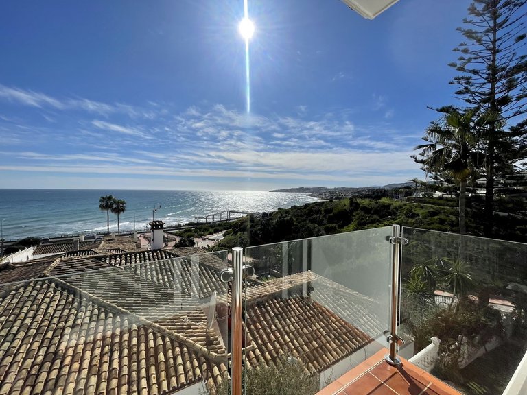 Villa for Sale in El Chaparral, Malaga 46