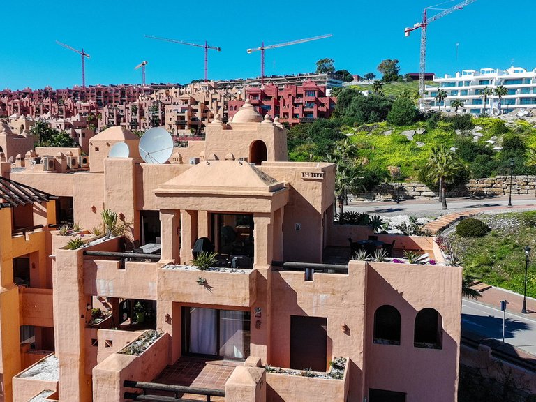 Apartment for Sale in La Duquesa, Malaga 1
