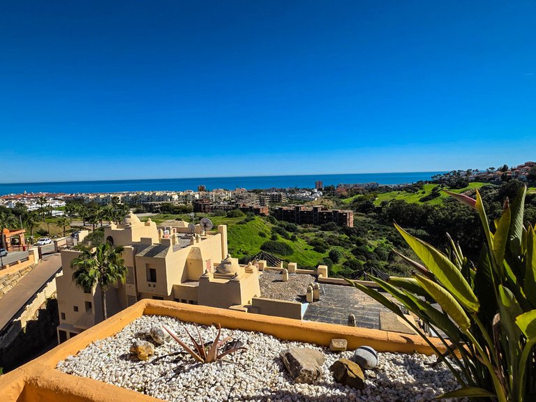 Apartment for Sale in La Duquesa, Malaga 13