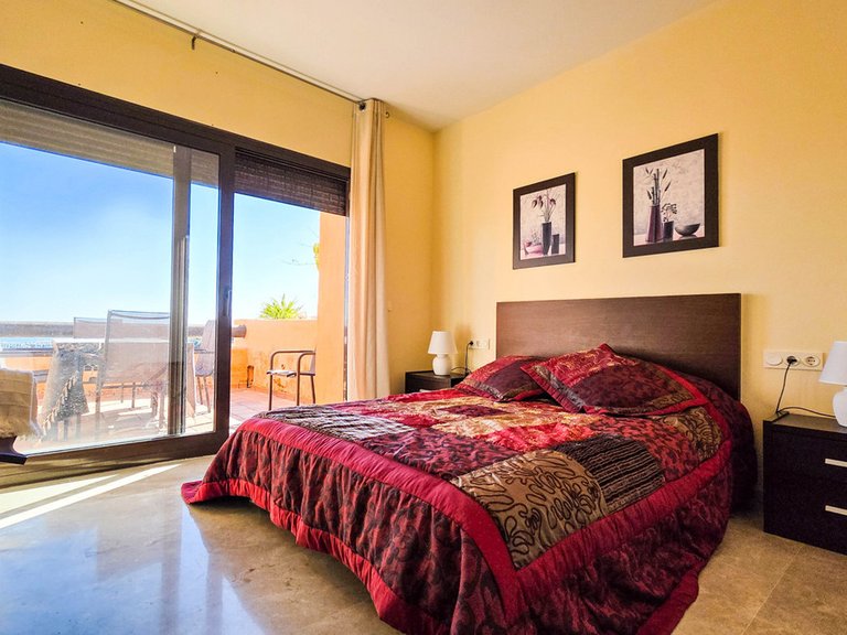 Apartment for Sale in La Duquesa, Malaga 19