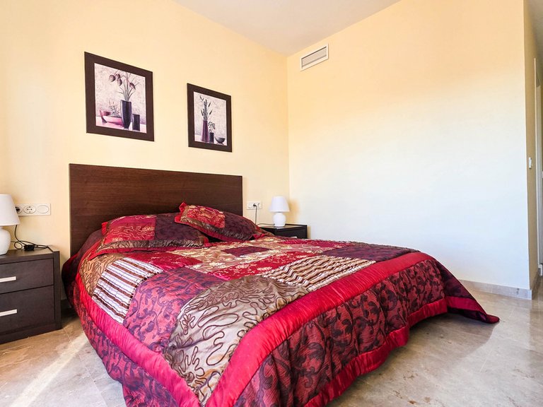 Apartment for Sale in La Duquesa, Malaga 20
