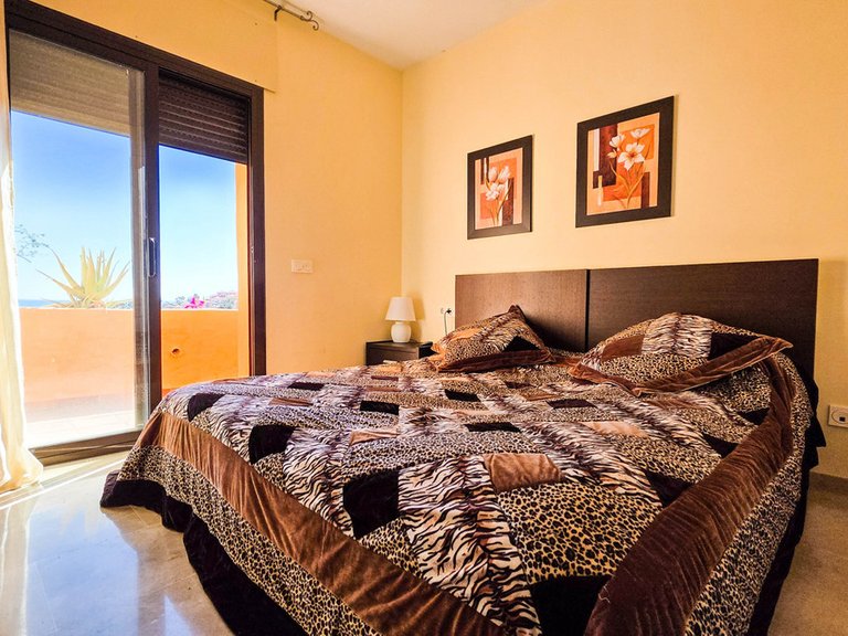 Apartment for Sale in La Duquesa, Malaga 21