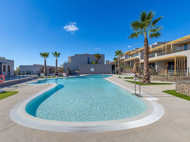 Villa for Sale in El Chaparral, Malaga 1