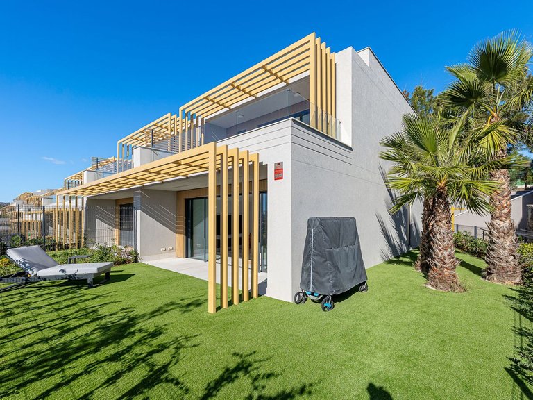 Villa for Sale in El Chaparral, Malaga 27