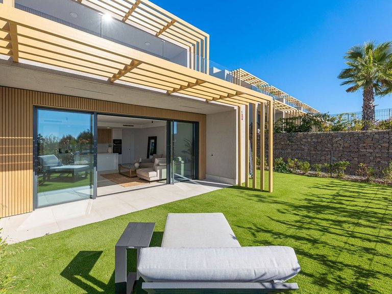 Villa for Sale in El Chaparral, Malaga 3