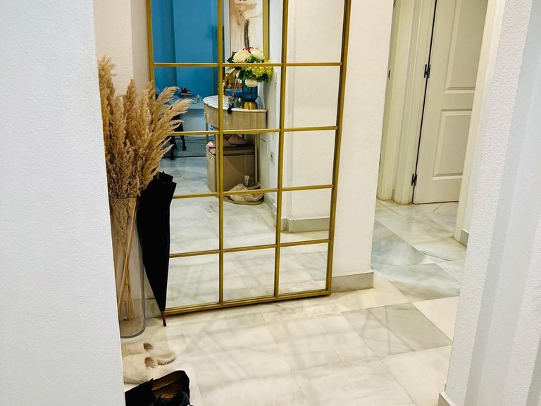 Apartment for Sale in The Golden Mile, Malaga 11