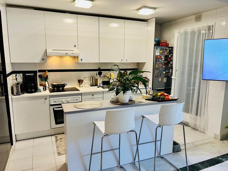 Apartment for Sale in The Golden Mile, Malaga 22