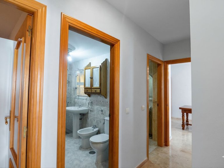Apartment for Sale in Fuengirola, Malaga 16