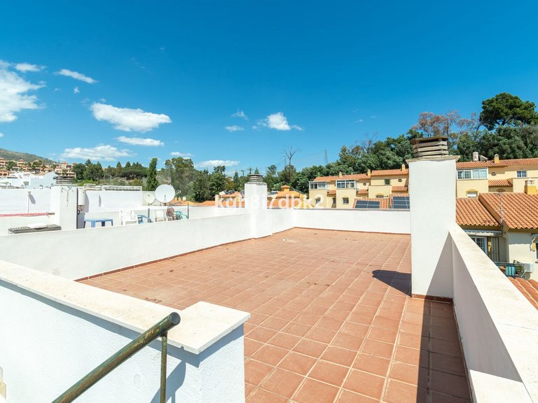 Apartment for Sale in Benalmadena Costa, Malaga 14