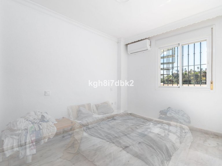 Apartment for Sale in Benalmadena Costa, Malaga 26