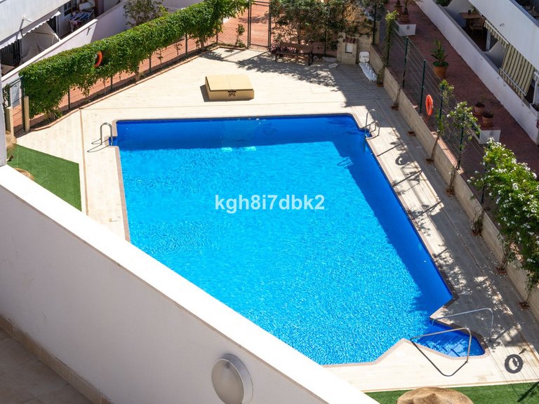 Apartment for Sale in Benalmadena Costa, Malaga 9