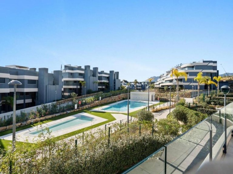 Apartment for Sale in Selwo, Malaga 17