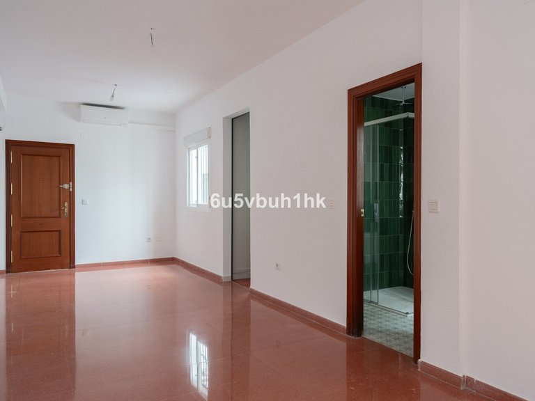 Apartment for Sale in Málaga, Malaga 27