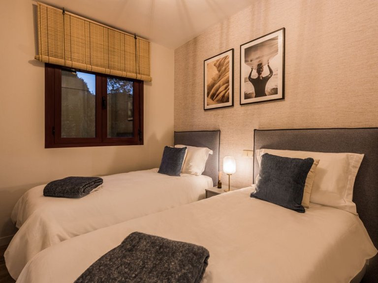 Apartment for Sale in El Paraiso, Malaga 10