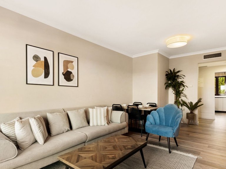 Apartment for Sale in El Paraiso, Malaga 2