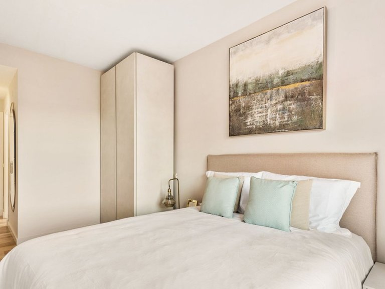 Apartment for Sale in El Paraiso, Malaga 8