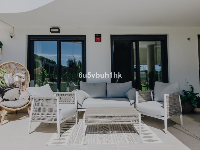 Apartment for Sale in Estepona, Malaga 5