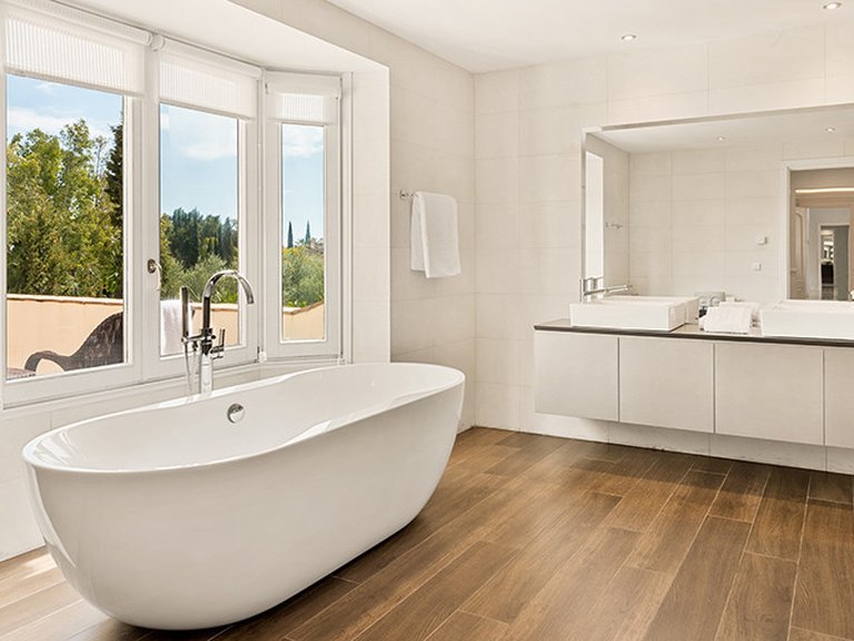 Villa for Sale in Nueva Andalucía, Malaga 24
