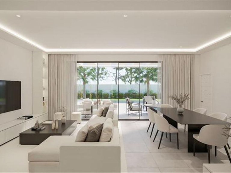 Plot for Sale in La Cala De Mijas, Malaga 13