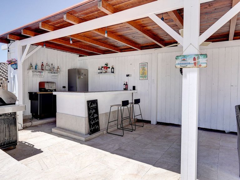 Villa for Sale in Calahonda, Malaga 11