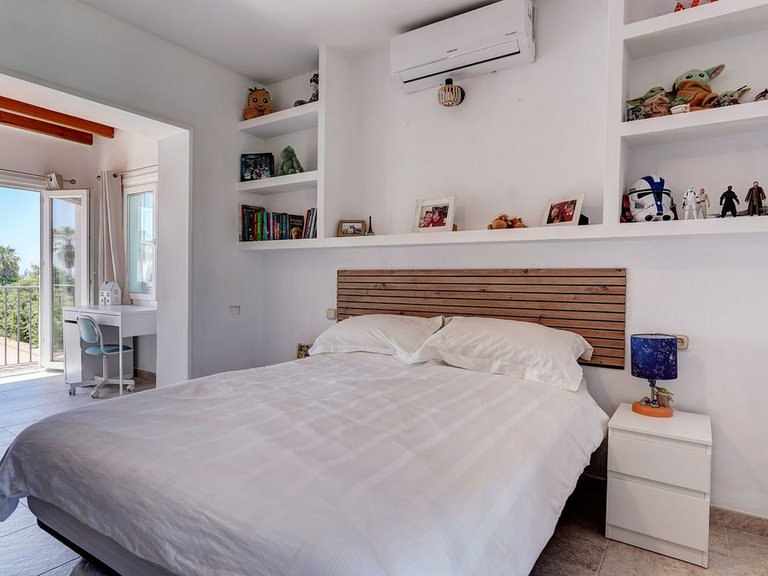 Villa for Sale in Calahonda, Malaga 21