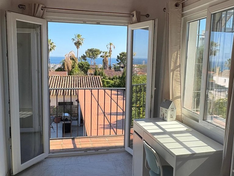 Villa for Sale in Calahonda, Malaga 22
