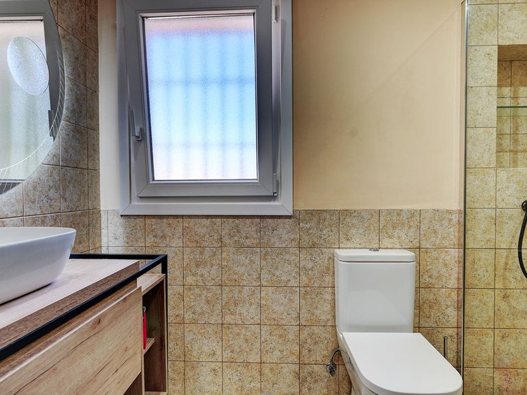 Villa for Sale in Calahonda, Malaga 25