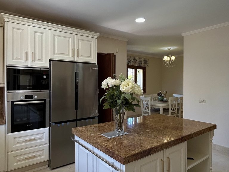 Villa for Rent in Costa del Sol, Marbella, Malaga 12