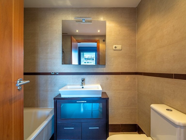 Apartment for Sale in Málaga Centro, Malaga 11