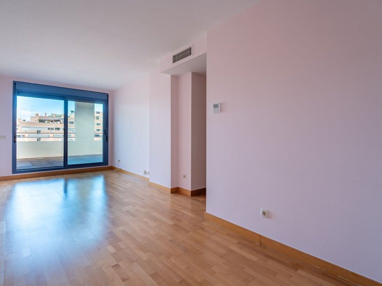 Apartment for Sale in Málaga Centro, Malaga 4