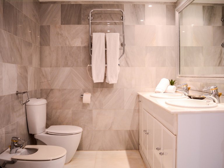 Apartment for Sale in Puerto Banús, Malaga 11