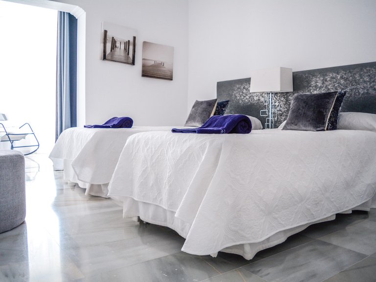 Apartment for Sale in Puerto Banús, Malaga 8