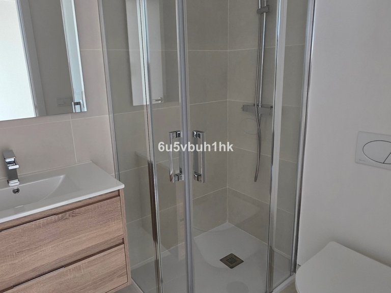 Apartment for Sale in Fuengirola, Malaga 12