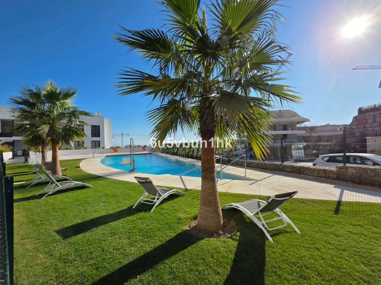 Apartment for Sale in Fuengirola, Malaga 14