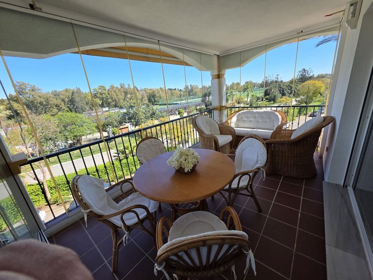 Apartment for Sale in Nueva Andalucía, Malaga 2