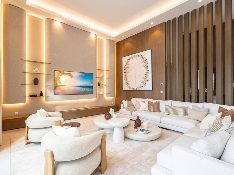 Villa for Sale in Nueva Andalucía, Malaga 29