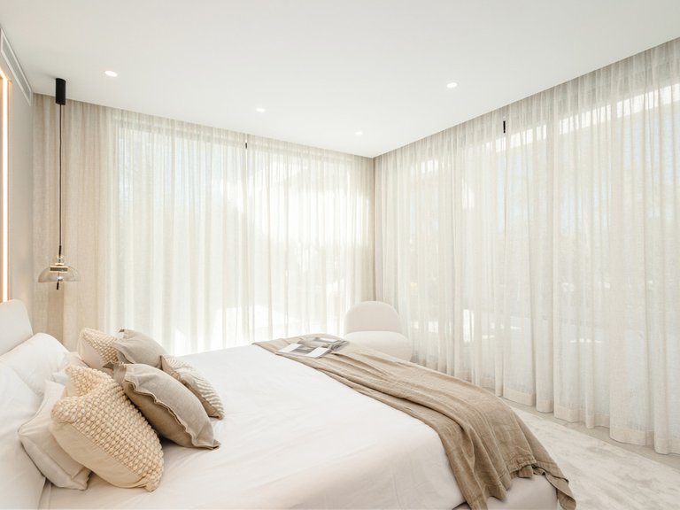 Villa for Sale in Nueva Andalucía, Malaga 34