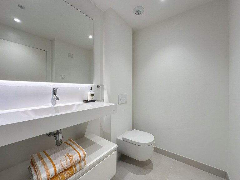 Apartment for Sale in Higueron, Malaga 18