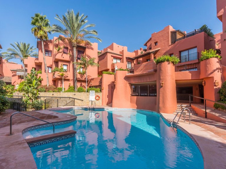 Apartment for Sale in Marbella, Malaga 1