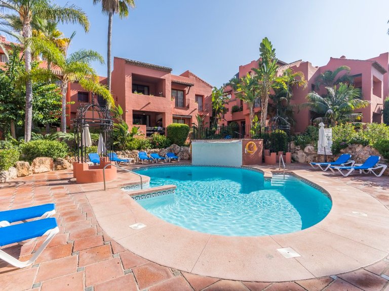 Apartment for Sale in Marbella, Malaga 12