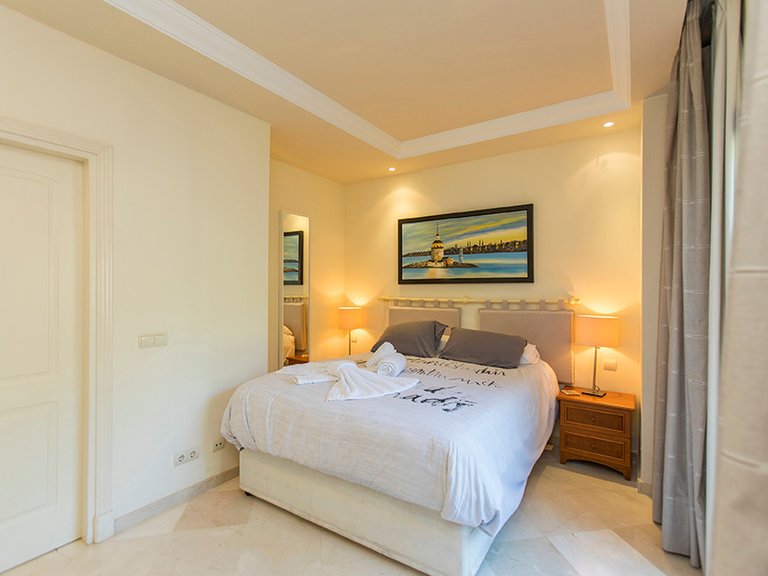 Apartment for Sale in Marbella, Malaga 14